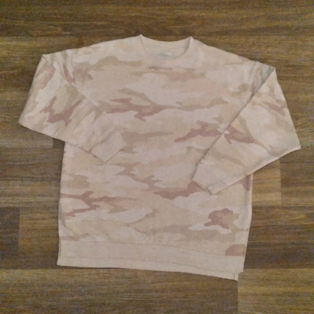 NWOT AEO oversized sweatshirt